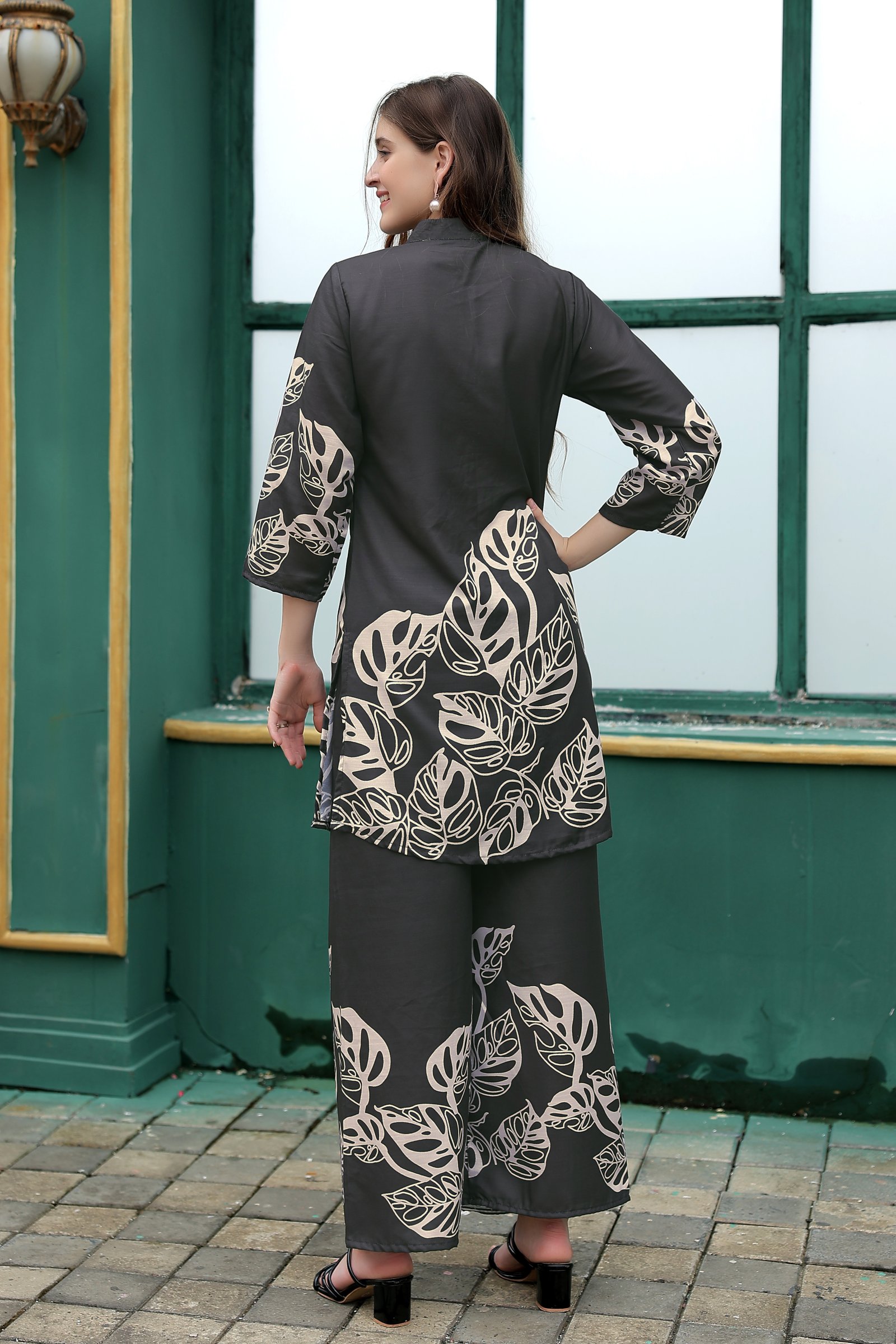 CD-30-Black-7