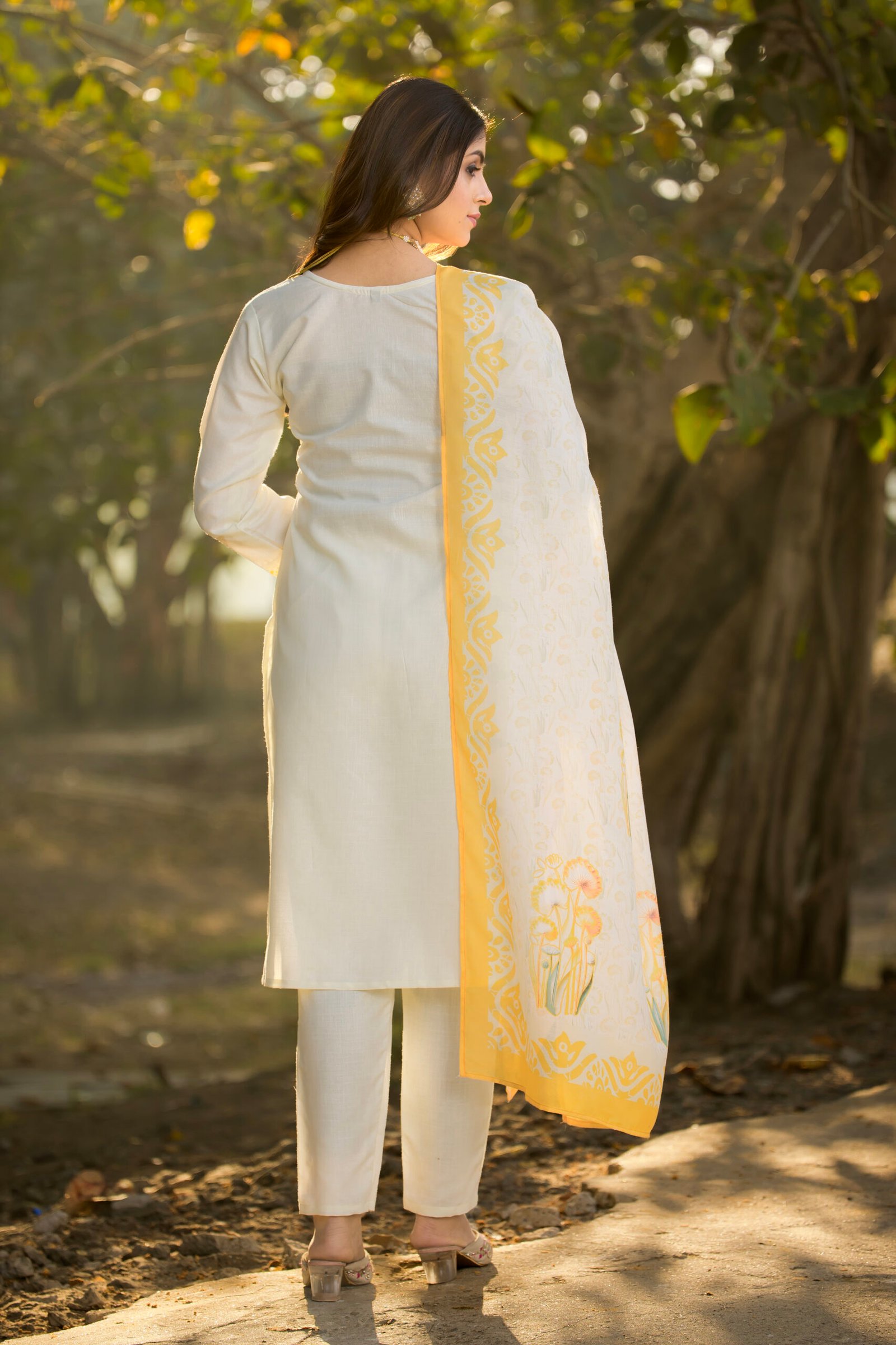 TBD-351-White-5